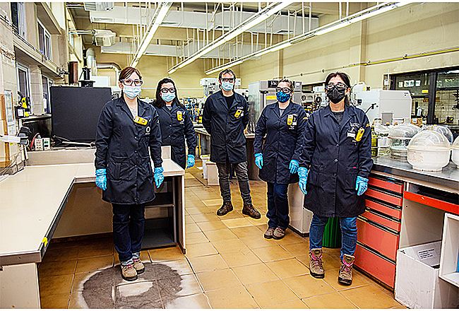 Un enorme esfuerzo realizaron los equipos de trabajo de los laboratorios de ENAP.