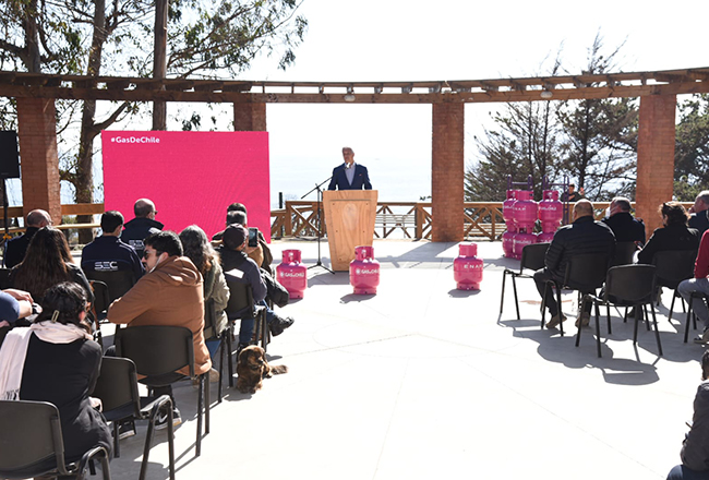 La ceremonia se realizó en el Parque Municipal de Quintero.